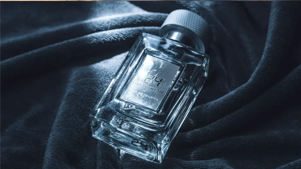 Product photo with glass reflection removed using AI inpainting prompt - Before